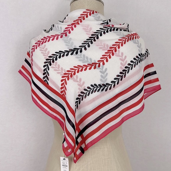 Talbots Womens 100% Modal Square Scarf Dancing Petals Square Scarf NWT - Picture 3 of 12